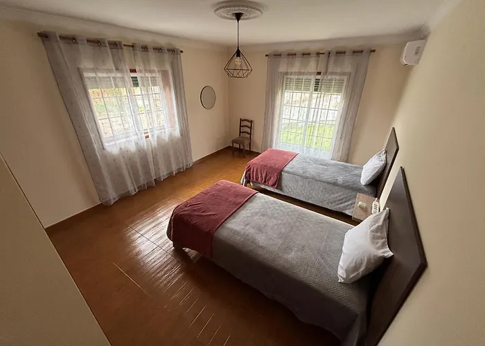 Casa Dos Neto Carrico Üdülőpark Anadia